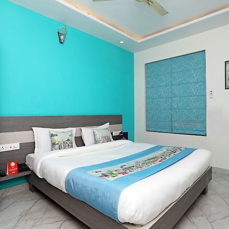 Oyo 10228 Hotel Chandramouli Dźajpur Zewnętrze zdjęcie