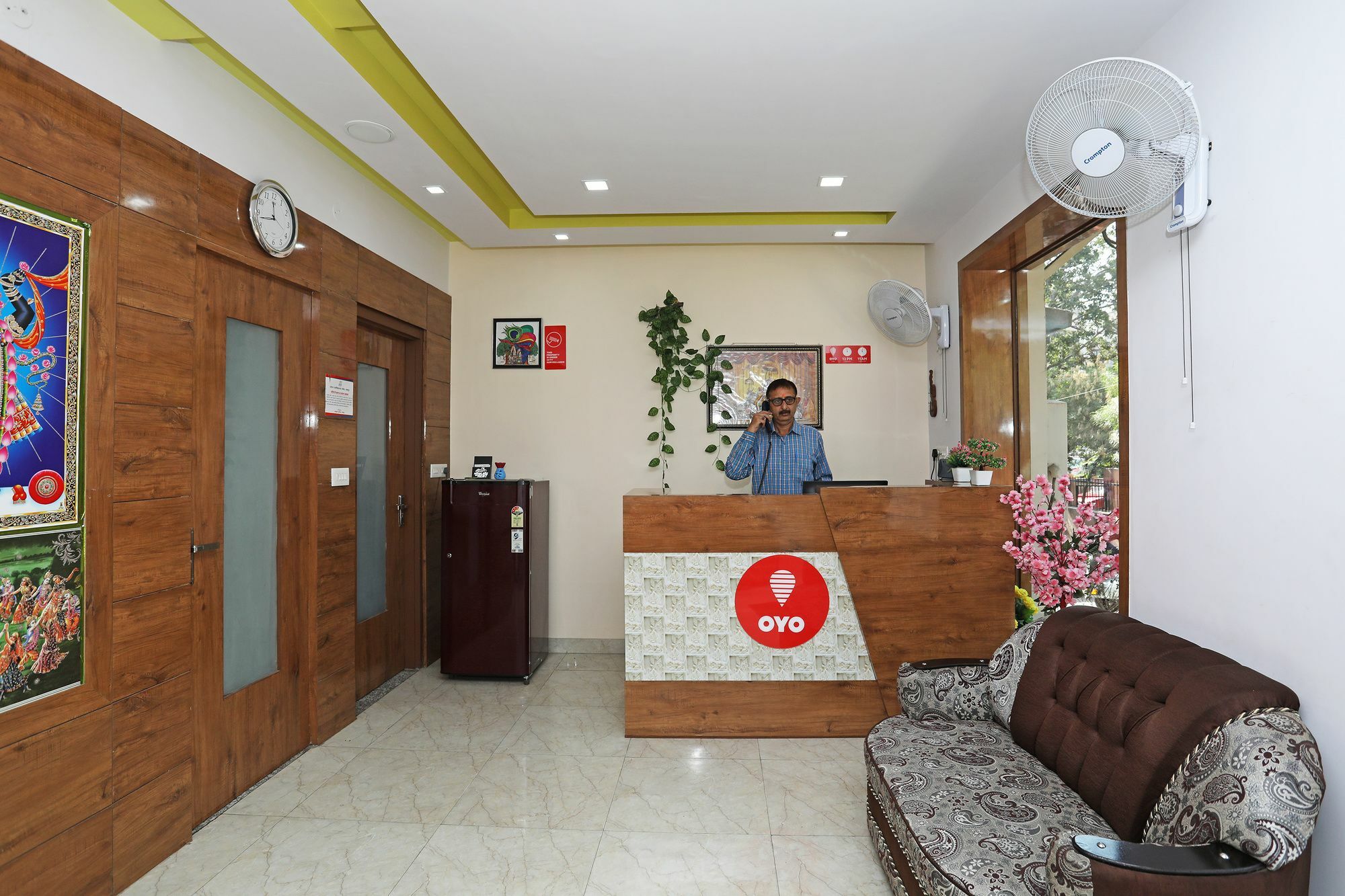 Oyo 10228 Hotel Chandramouli Dźajpur Zewnętrze zdjęcie