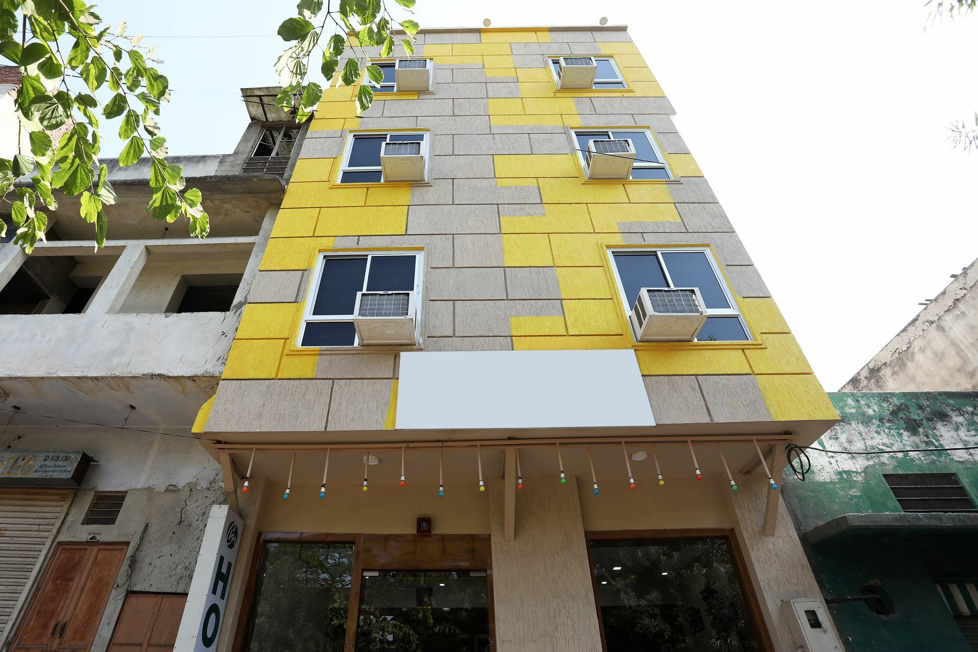 Oyo 10228 Hotel Chandramouli Dźajpur Zewnętrze zdjęcie